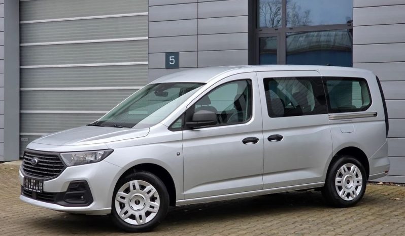 Ford Tourneo Connect full