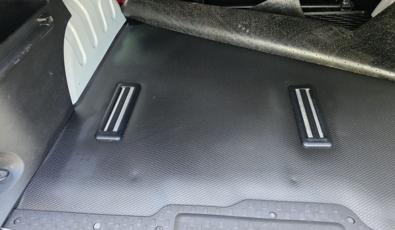 Renault Trafic 2.0 DCi 150KM EDC L2H1 full