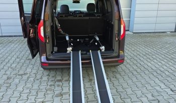 Mercedes-Benz Klasa T 180 d Progressive full