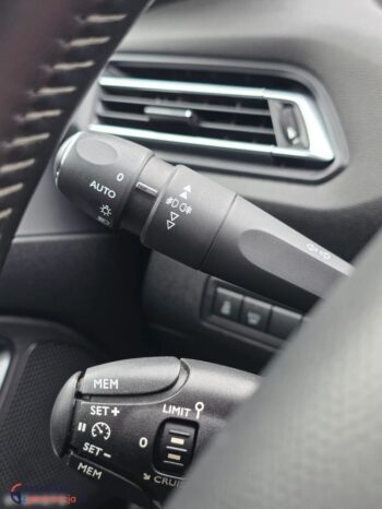 Peugeot 308 SW BlueHDi 150 Automatik Stop & Start Allure full