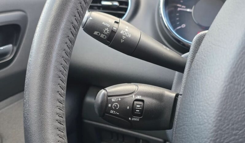 Peugeot 5008 HDI FAP 115 Allure full