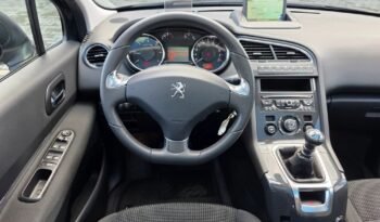 Peugeot 5008 HDI FAP 115 Allure full