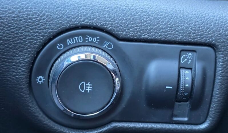 Opel Astra 1.4 Turbo Color Edition full