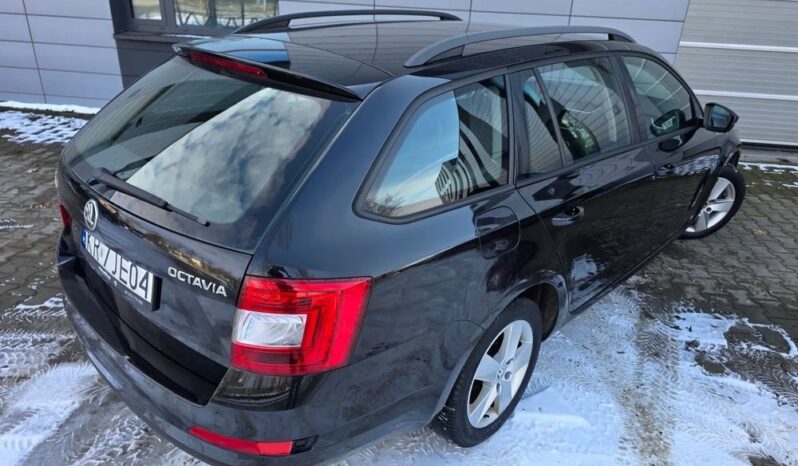 Skoda Octavia 1.6 TDI Ambition full