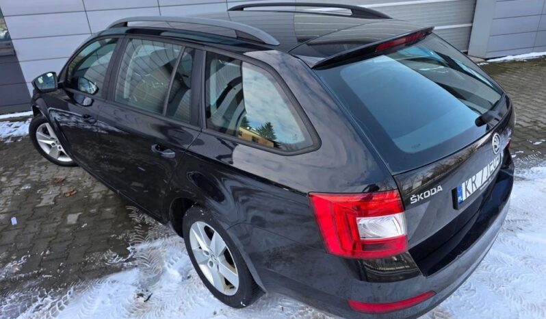 Skoda Octavia 1.6 TDI Ambition full