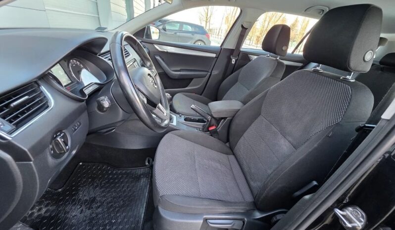 Skoda Octavia 1.6 TDI Ambition full