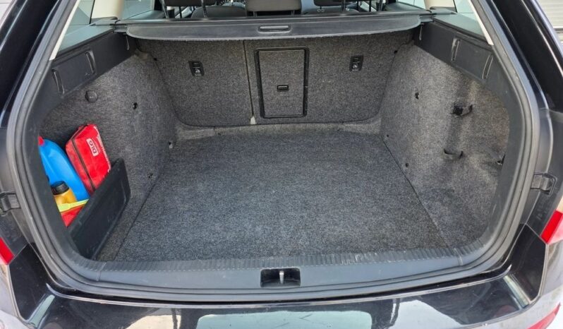 Skoda Octavia 1.6 TDI Ambition full