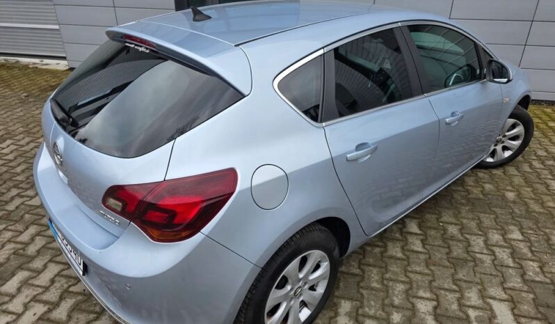 Opel Astra 1.4 Turbo Exklusiv full