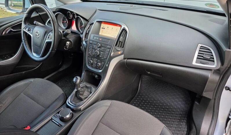 Opel Astra 1.4 Turbo Exklusiv full