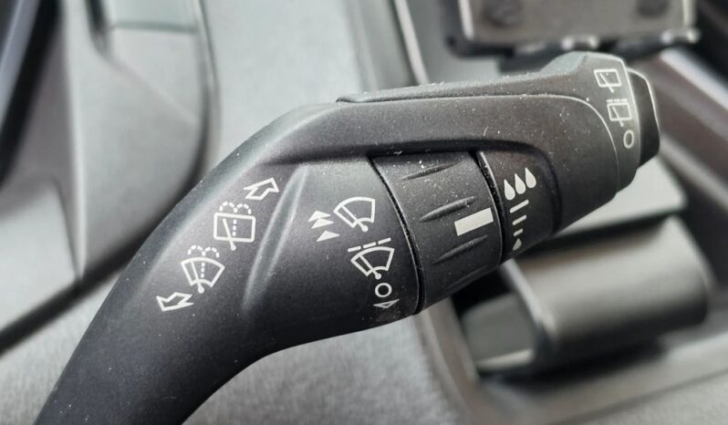 Ford Tourneo Custom 2.0 EcoBlue L1 Titanium SelectShift full