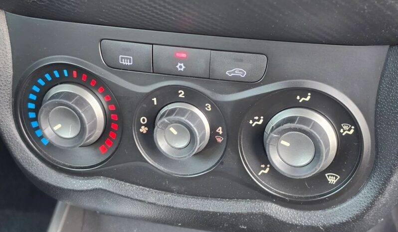 Alfa Romeo Mito 1.4 16V full