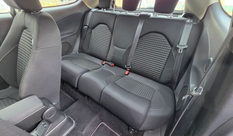 Alfa Romeo Mito 1.4 16V full