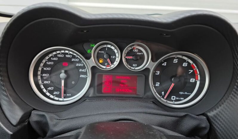 Alfa Romeo Mito 1.4 16V full