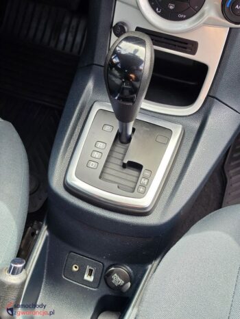 Ford Fiesta 1.4 Autom Titanium full