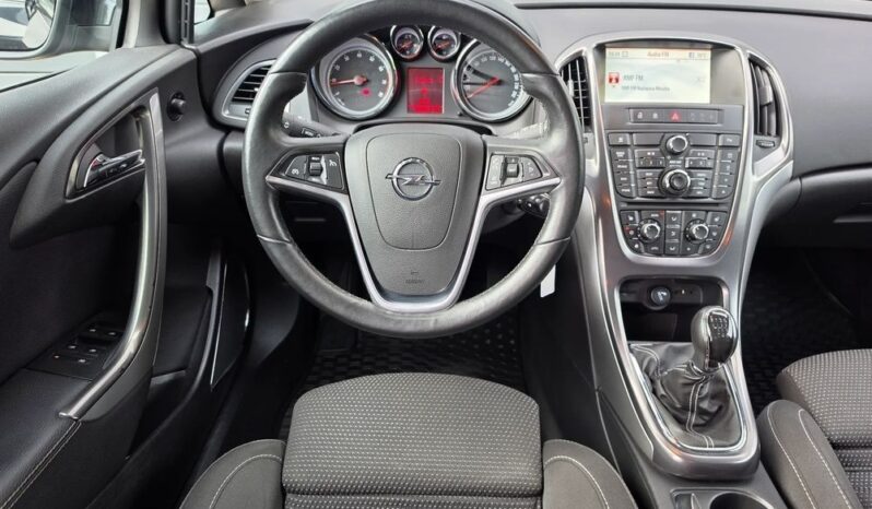 Opel Astra 1.4 Turbo Innovation full